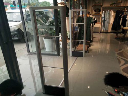 商鋪監(jiān)控攝像頭 商鋪監(jiān)控攝像頭